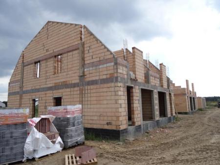 budowa domów na Osiedlu Przyjazne w Robakowie